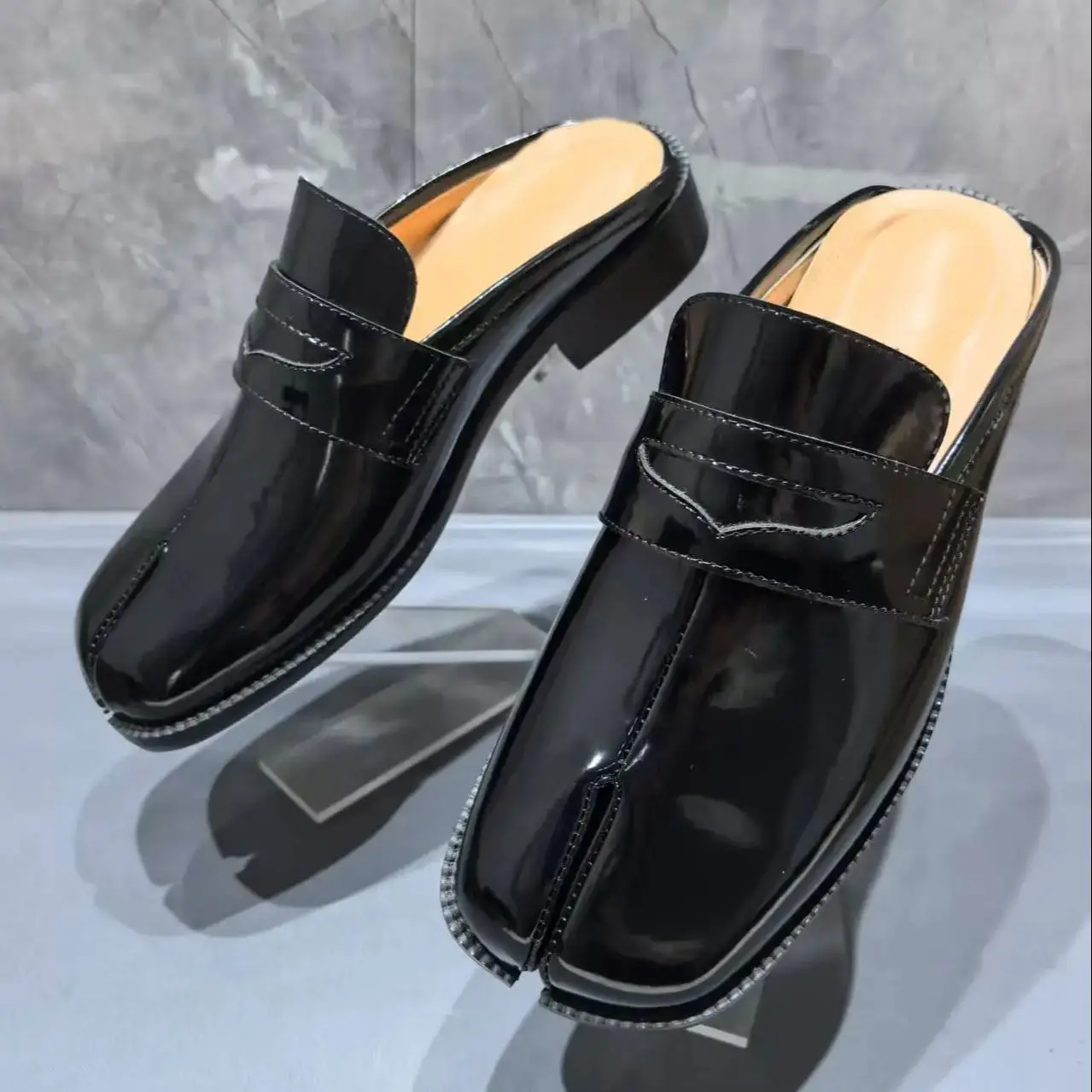 Men Shoes Black - Split Toe Tabi Men's Slippers Sewing