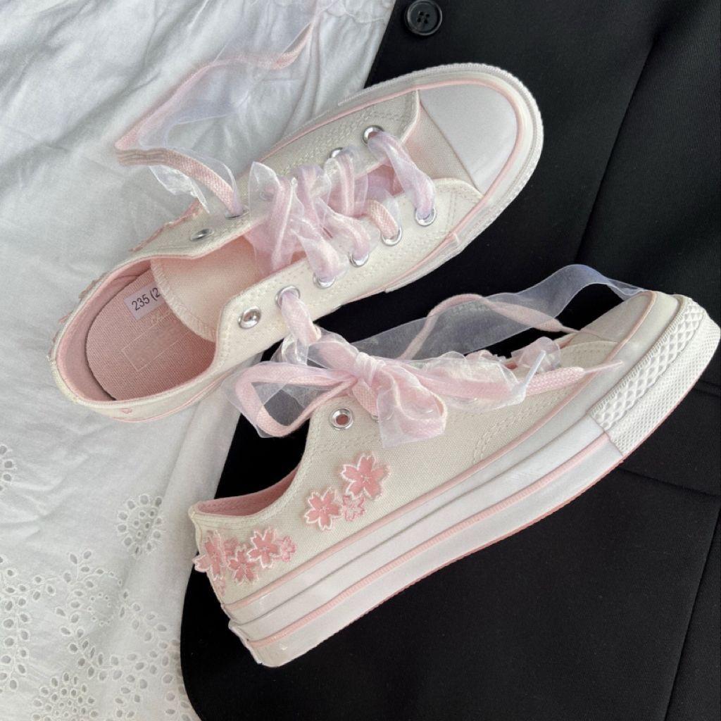Womens Embroidery Canvas Sneak - đánh giá và giá Canvas Sneaker High
