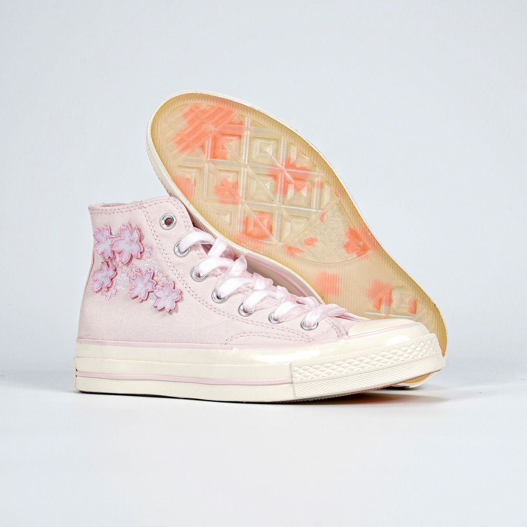 Womens Embroidery Canvas Sneak - đánh giá và giá Canvas Sneaker High